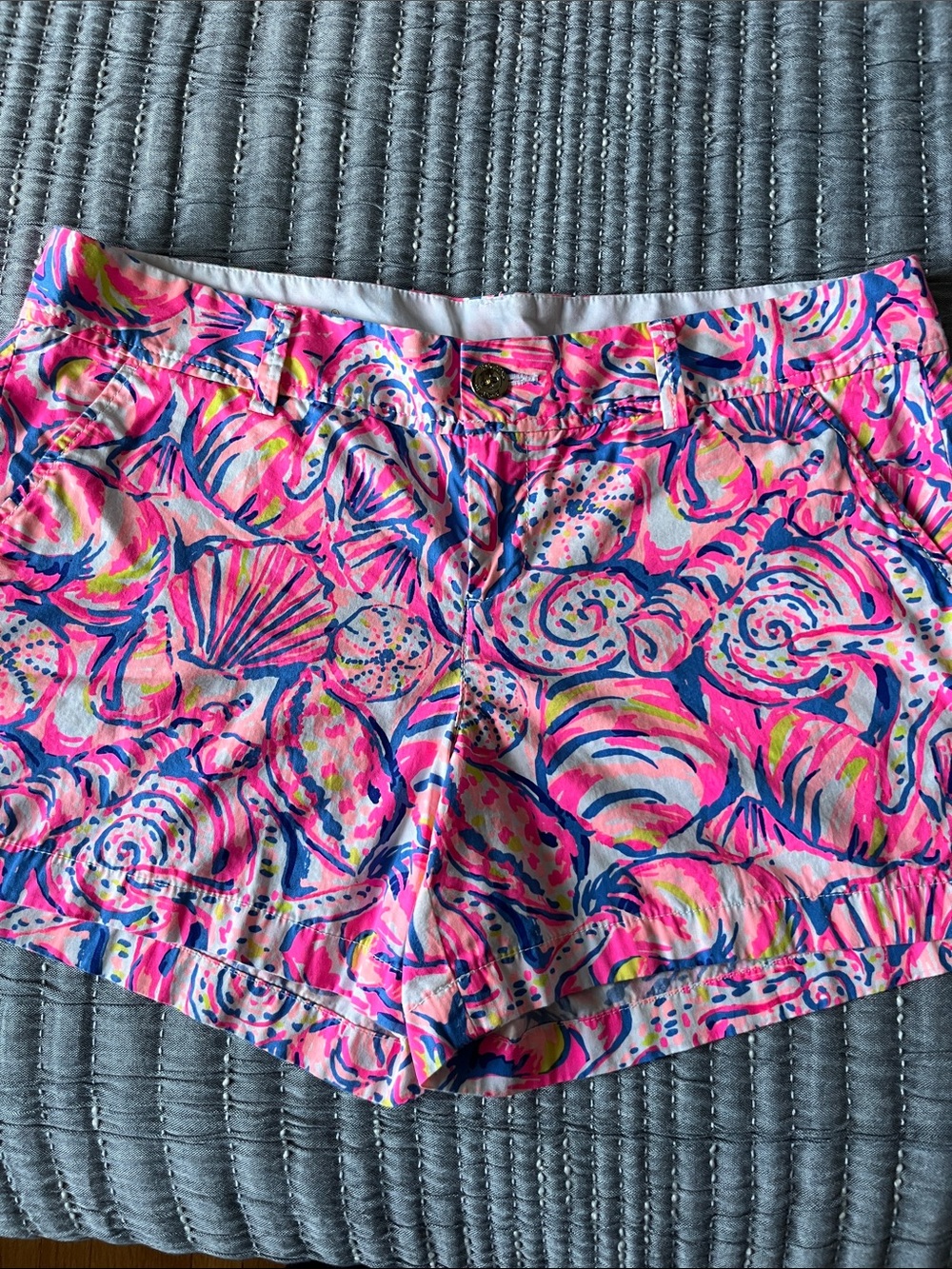 Lilly Pulitzer Hot Pink Shell-Print High Waist Shorts Callahan style